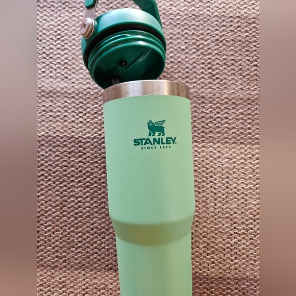 Stanley Staineless Steel Tumbler,30 Oz - Picture 4 of 4